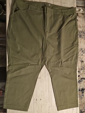 Old Navy Olive Green Plus Size Womens Pixie Dress Pants